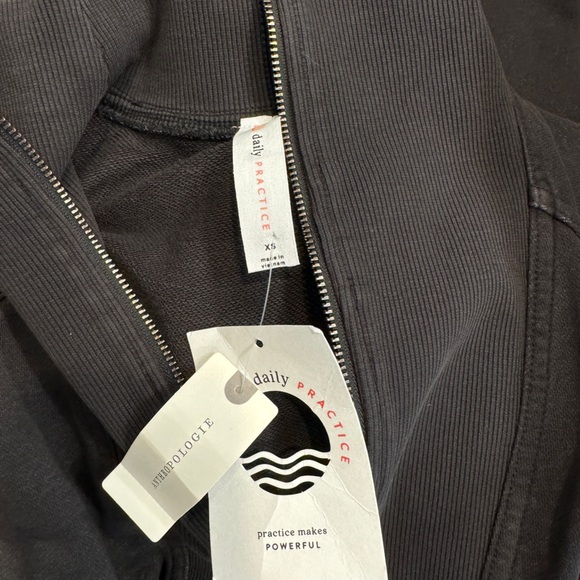 Daily practice by Anthropologie Meru zip-front mini dress - Picture 3 of 7